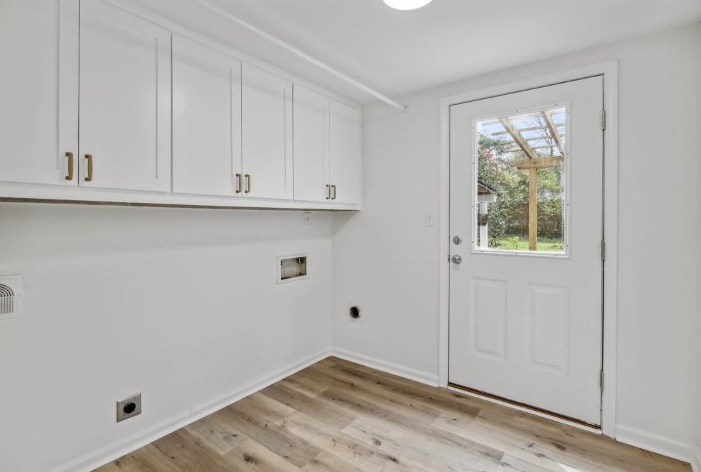 2889 Bonanza Dr, Decatur GA  30033-1509 exterior