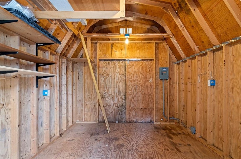 528 Hilldale Dr, Decatur GA  30030-3828 exterior