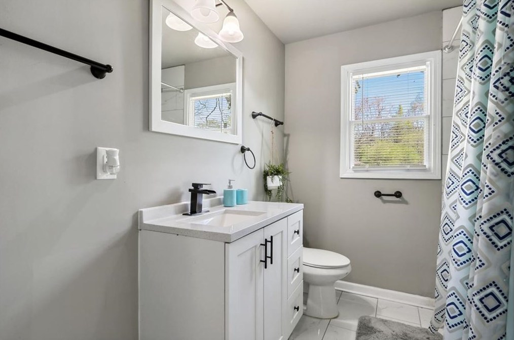 1314 Redford Dr, Atlanta GA  30315-8635 exterior