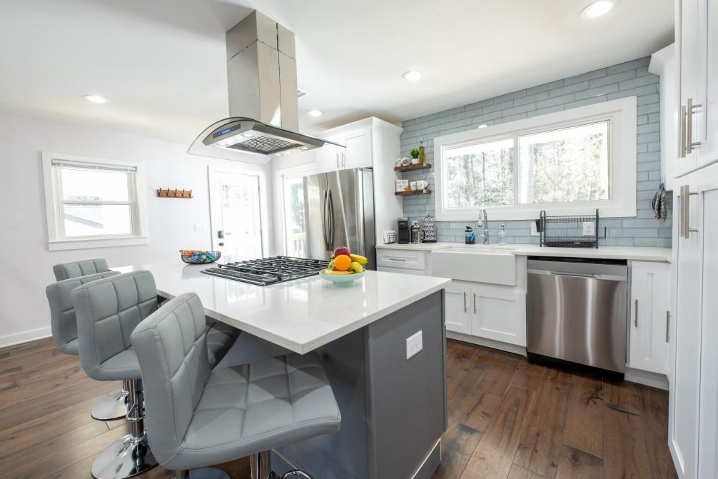 2083 Glendale Dr, Decatur GA  30032-5807 exterior