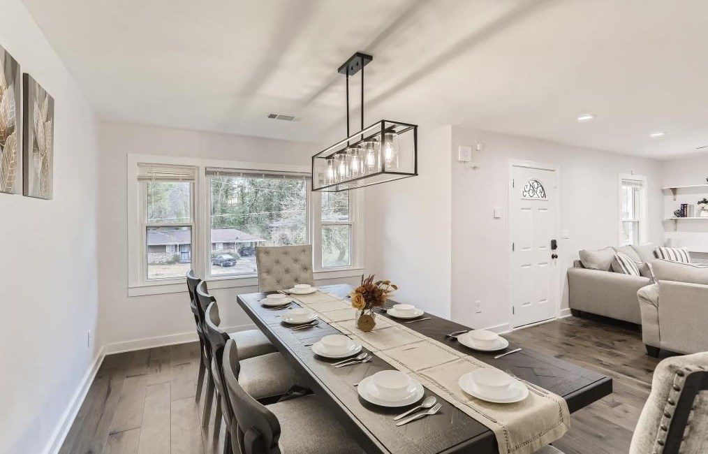 2083 Glendale Dr, Decatur GA  30032-5807 exterior