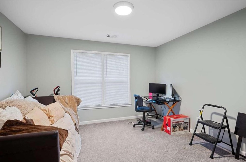 3294 Sheffield Cir, Decatur GA  30032-5976 exterior