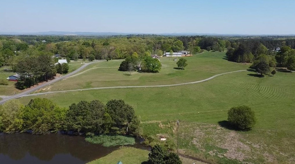 167 Mccreary Rd, Calhoun GA  30701-4417 exterior