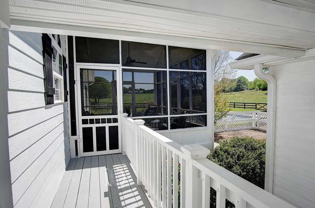 167 Mccreary Rd, Calhoun GA  30701-4417 exterior