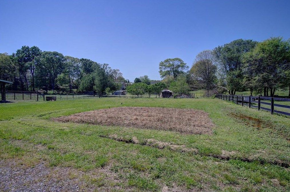 167 Mccreary Rd, Calhoun GA  30701-4417 exterior