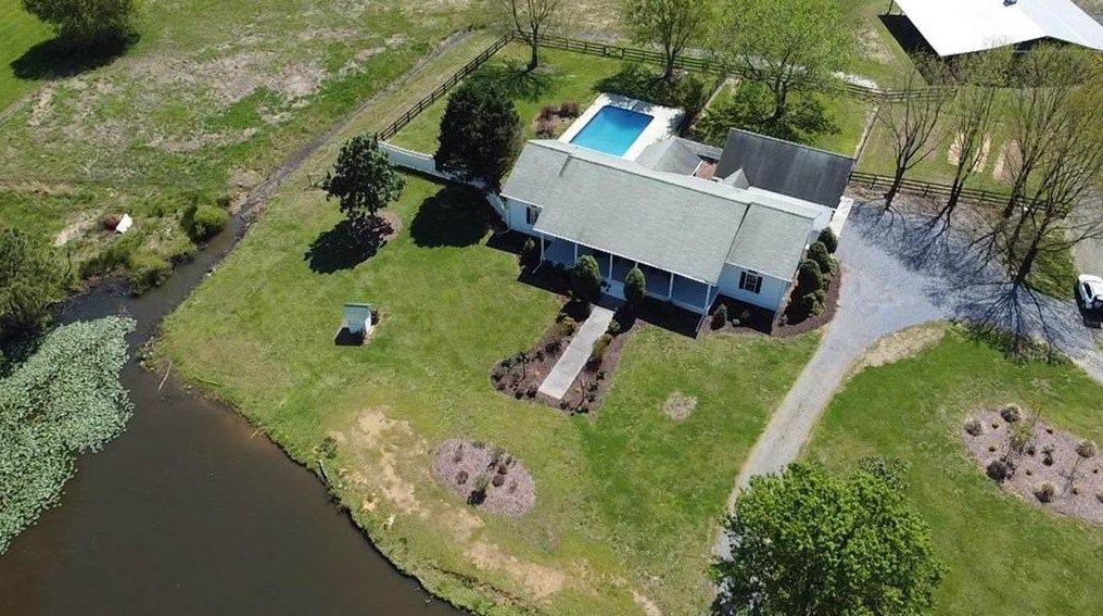 167 Mccreary Rd, Calhoun GA  30701-4417 exterior