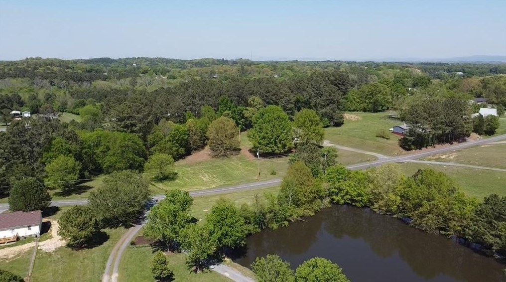 167 Mccreary Rd, Calhoun GA  30701-4417 exterior