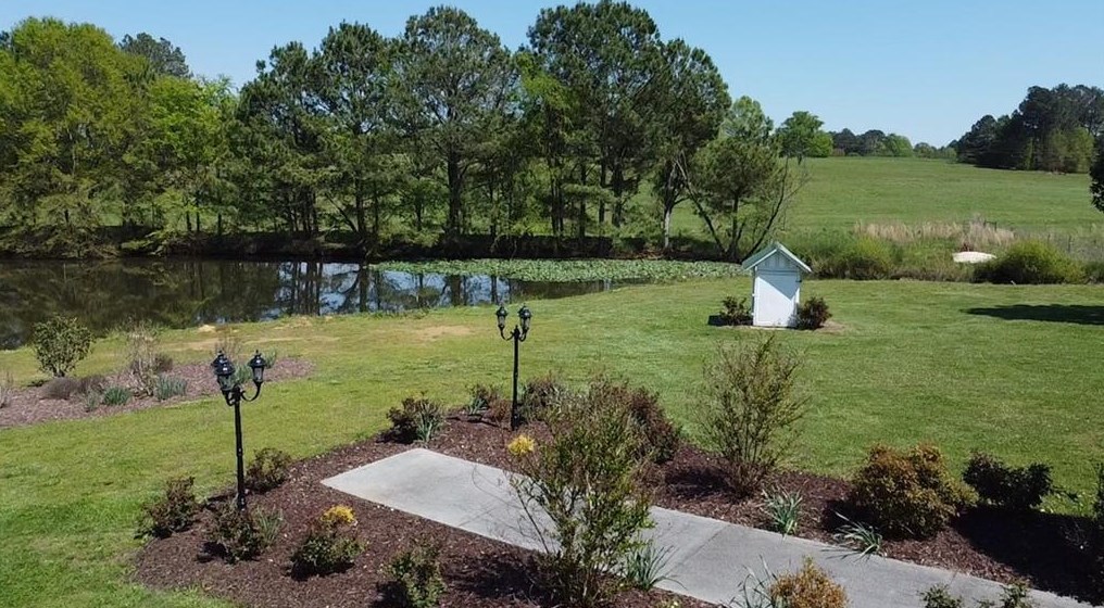 167 Mccreary Rd, Calhoun GA  30701-4417 exterior