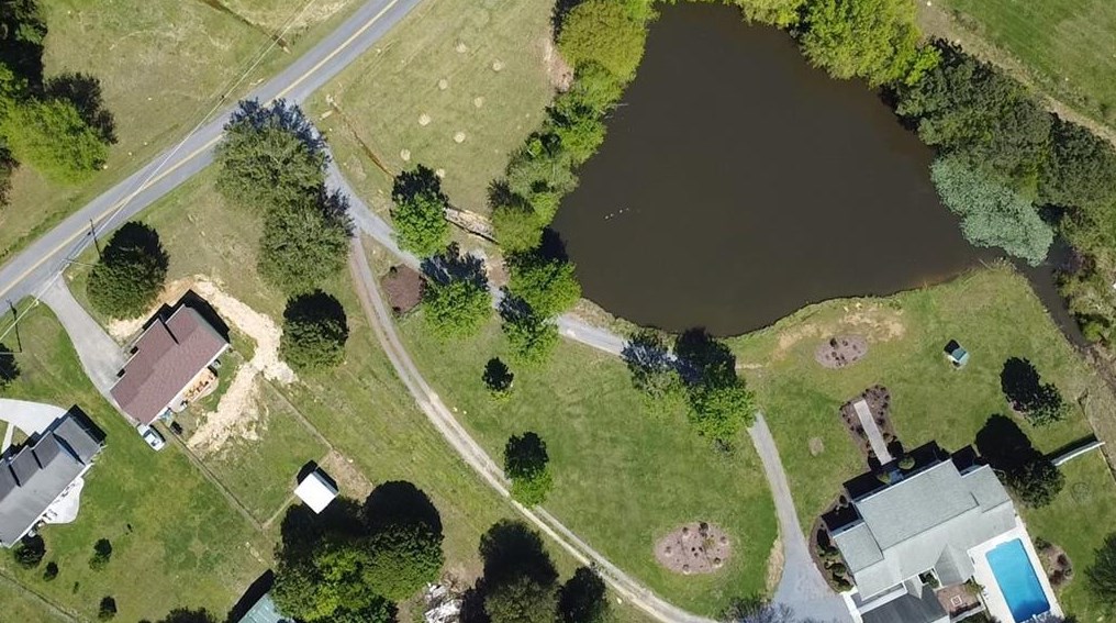 167 Mccreary Rd, Calhoun GA  30701-4417 exterior