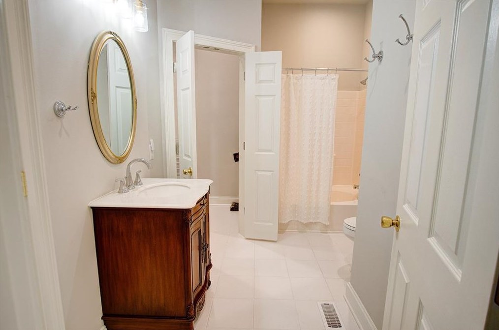 167 Mccreary Rd, Calhoun GA  30701-4417 exterior