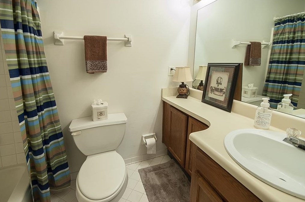 2035 Brian Way, Decatur GA  30033-3824 exterior