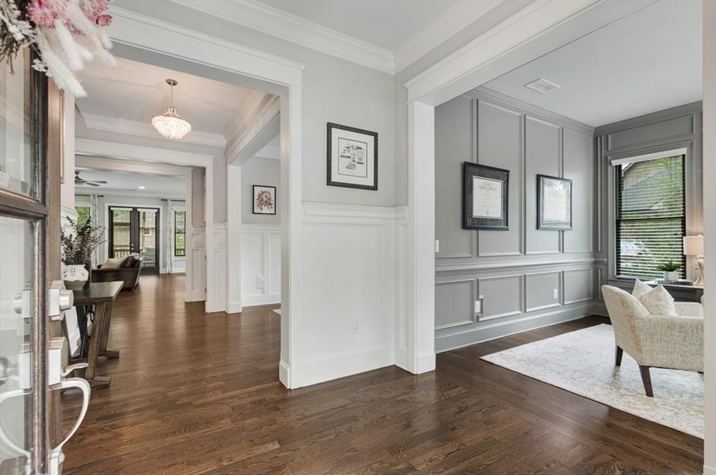 3256 Lavista Rd, Decatur GA  30033-1421 exterior