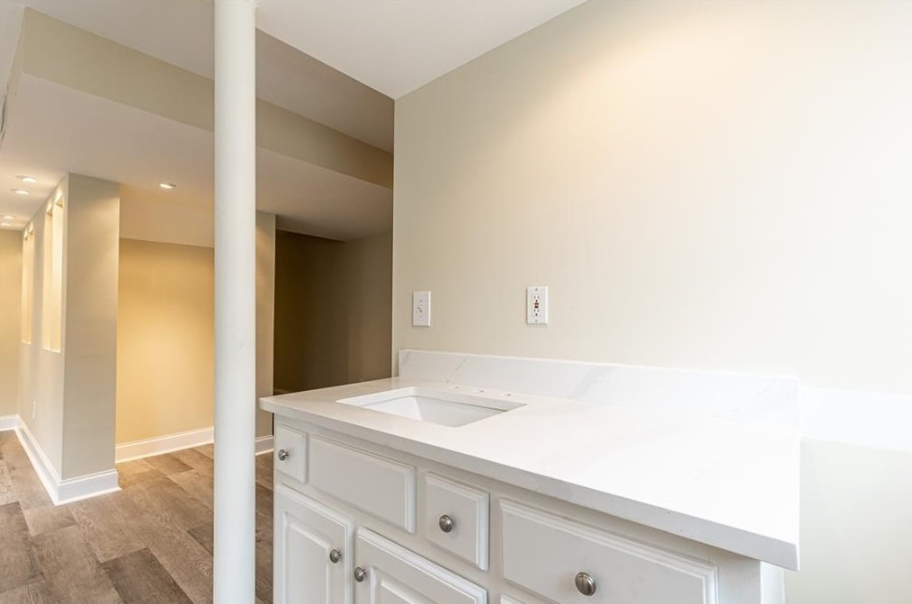 4297 Woodland Brook Dr, Atlanta GA  30339-4722 exterior