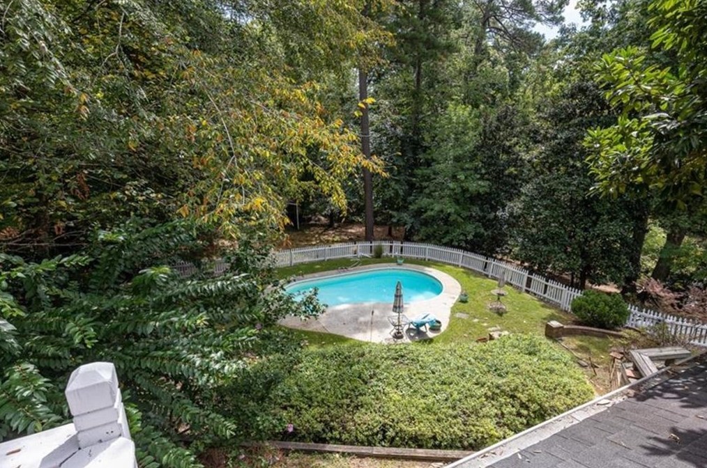 4297 Woodland Brook Dr, Atlanta GA  30339-4722 exterior