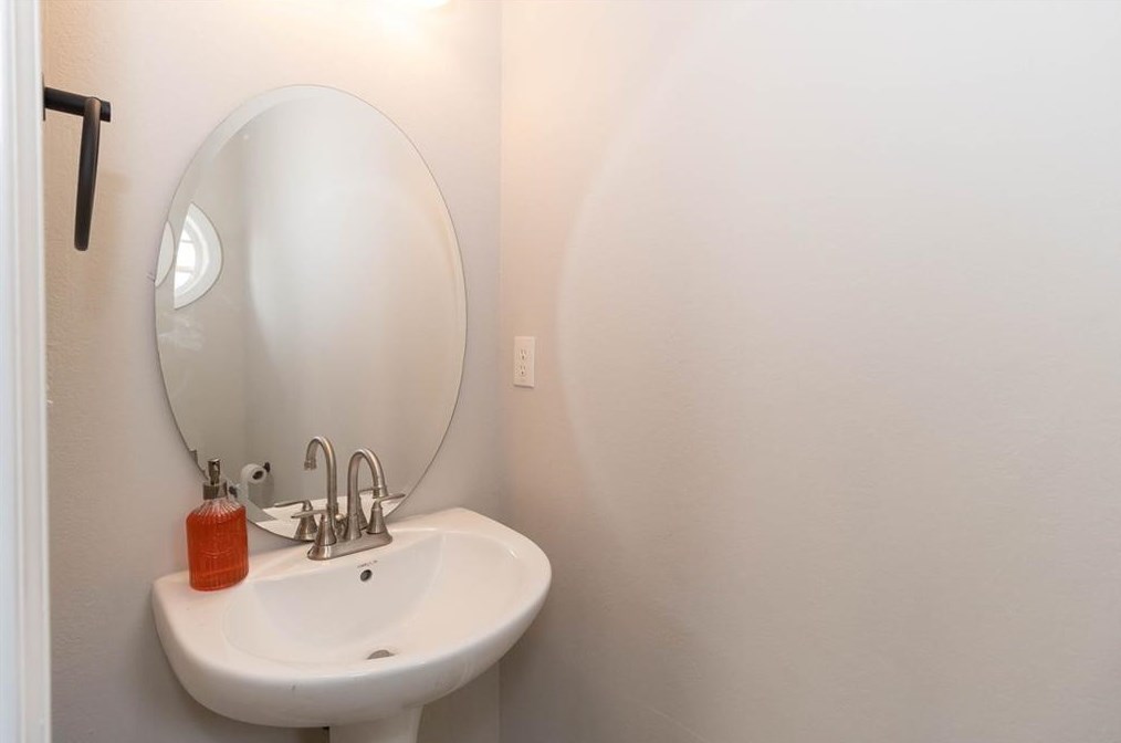 2787 Snapfinger Mnr, Decatur GA  30035-4166 exterior