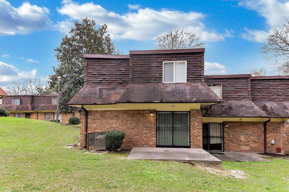 143 Peyton Pl, Atlanta GA  30311-1612 exterior