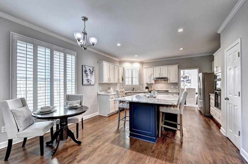 410 Overhill Bnd, Alpharetta GA  30005-8974 exterior