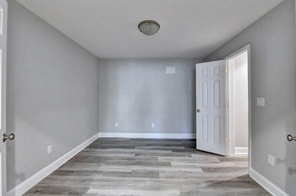 410 Overhill Bnd, Alpharetta GA  30005-8974 exterior