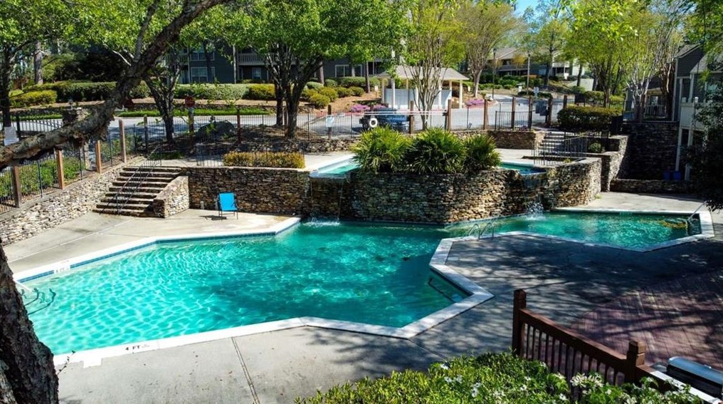2624 Vinings Central Dr, Atlanta GA  30339-6787 exterior