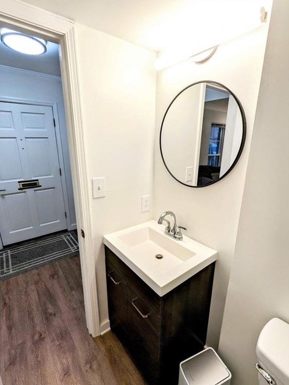 2 Valley Forge Pl, Atlanta GA  30318-1455 exterior