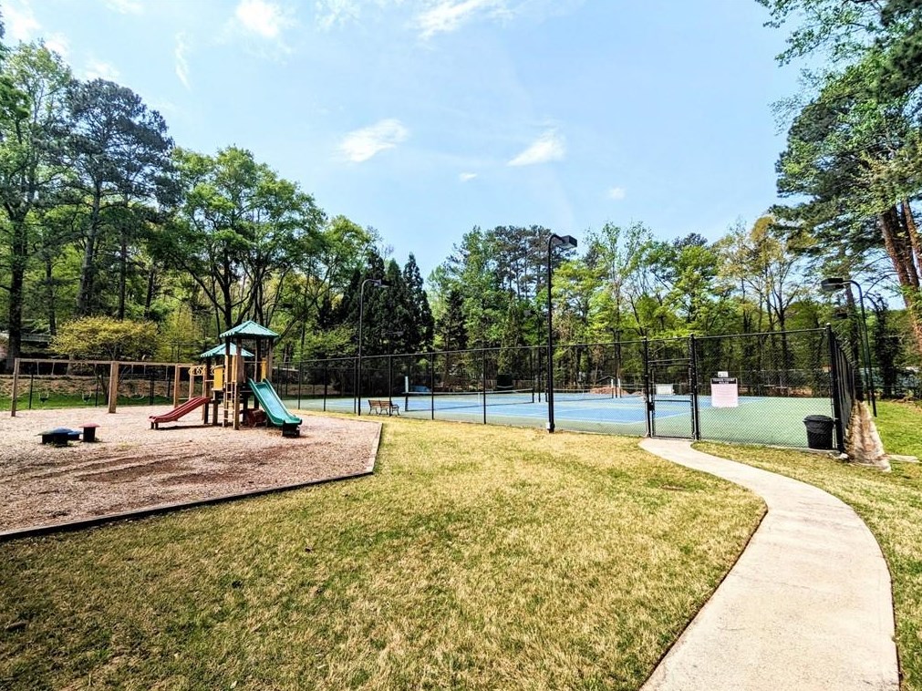 2 Valley Forge Pl, Atlanta GA  30318-1455 exterior