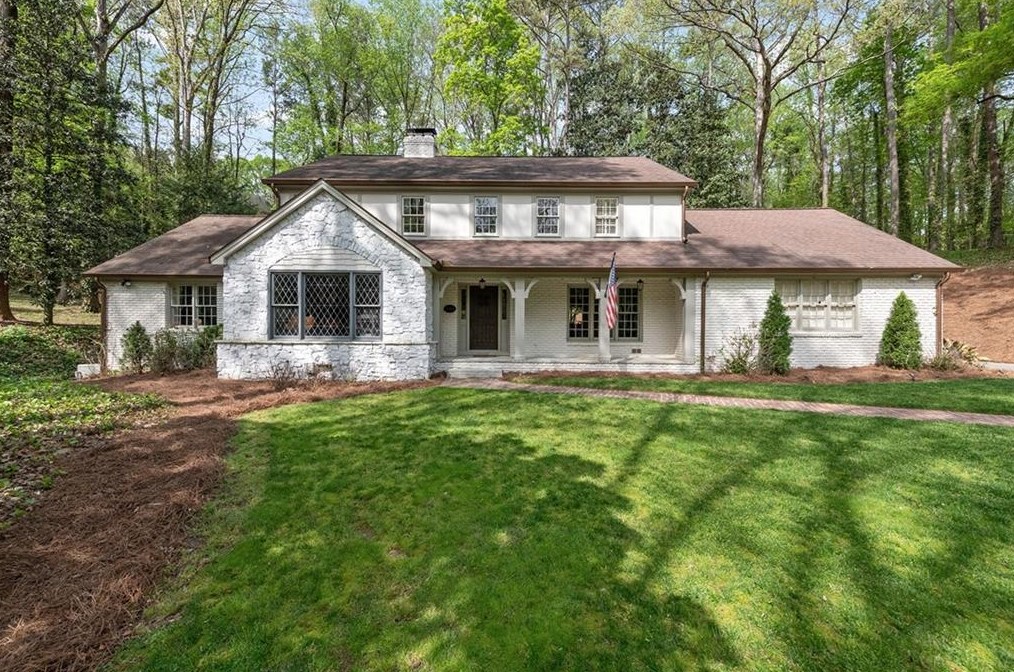 4384 Whitewater Creek Rd, Atlanta GA  30327-3958 exterior