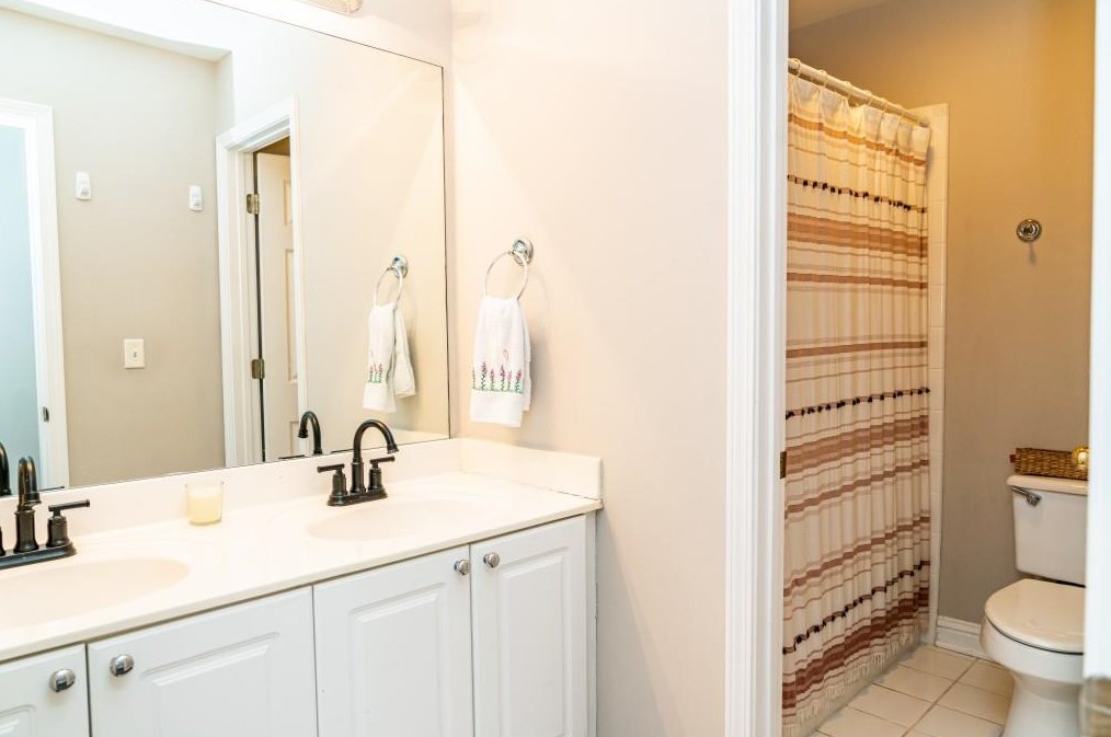 1587 Reserve Cir, Decatur GA  30033-1538 exterior