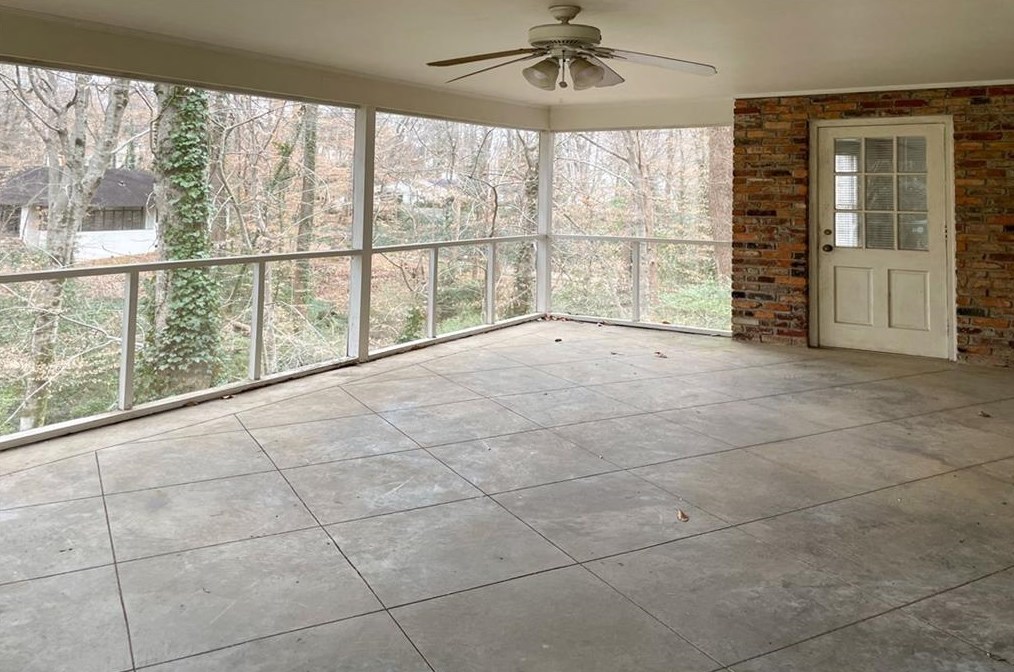 3640 Paces Valley Rd, Atlanta GA  30327-3206 exterior