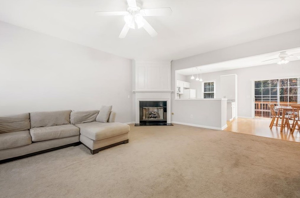 3433 Lathenview Ct, Alpharetta GA  30004-6191 exterior