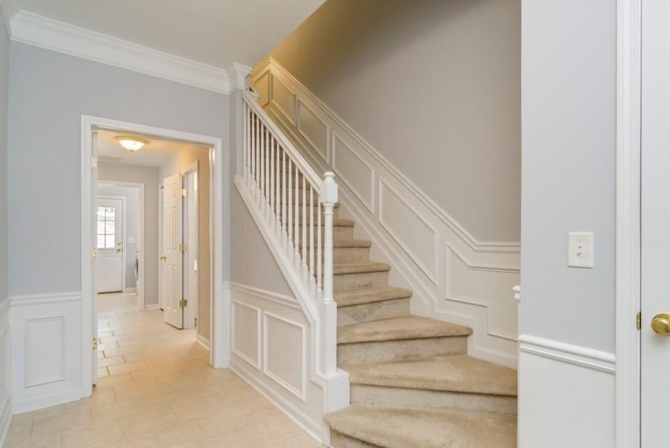 3433 Lathenview Ct, Alpharetta GA  30004-6191 exterior