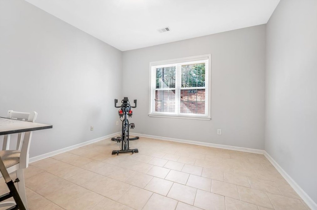 3433 Lathenview Ct, Alpharetta GA  30004-6191 exterior