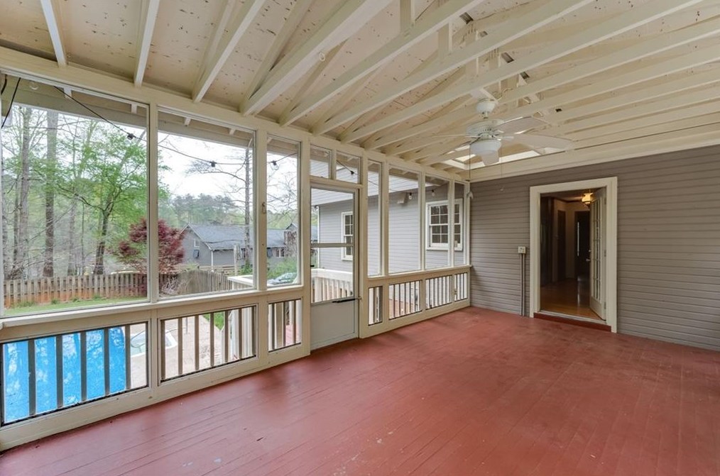 580 Luther Ct, Powder Springs GA  30127-4423 exterior