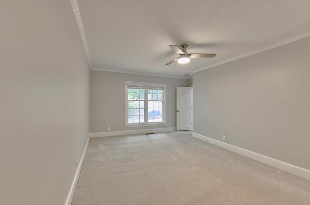 1875 Bedfordshire Ct, Decatur GA  30033-1400 exterior