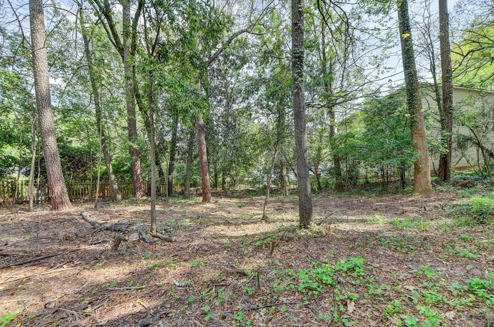 1399 Clairmont Rd, Decatur GA  30033-5311 exterior