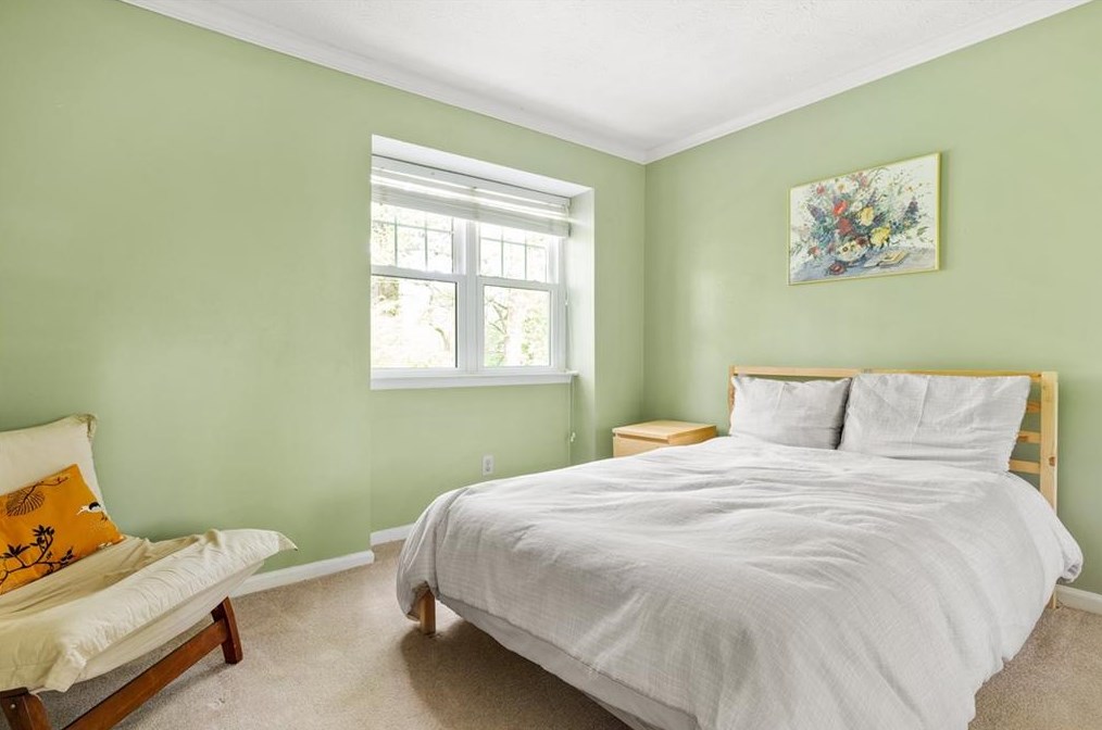 115 Woodbury Pl, Decatur GA  30030-2966 exterior