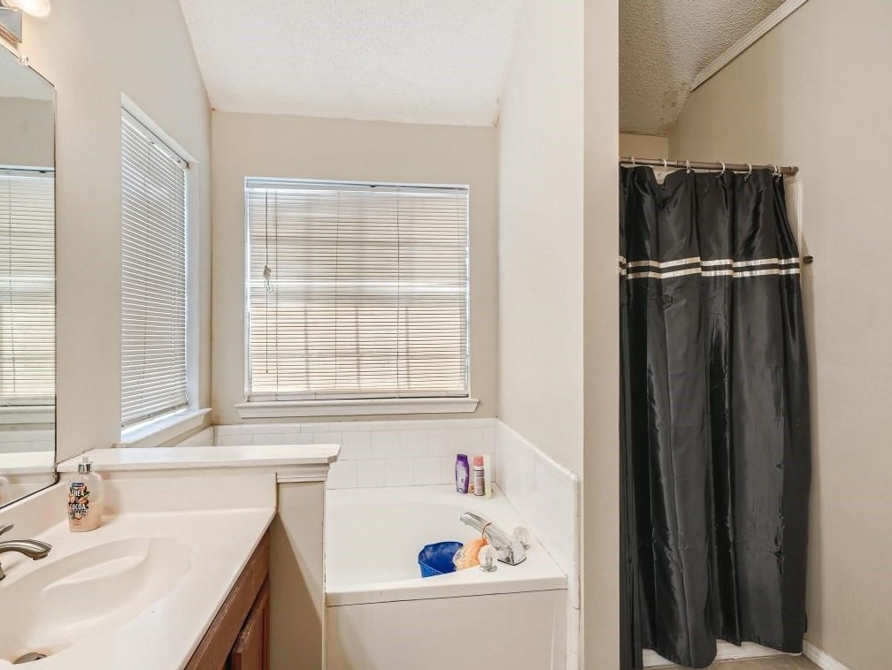 4459 Horseshoe Ct, Decatur GA  30034-3638 exterior