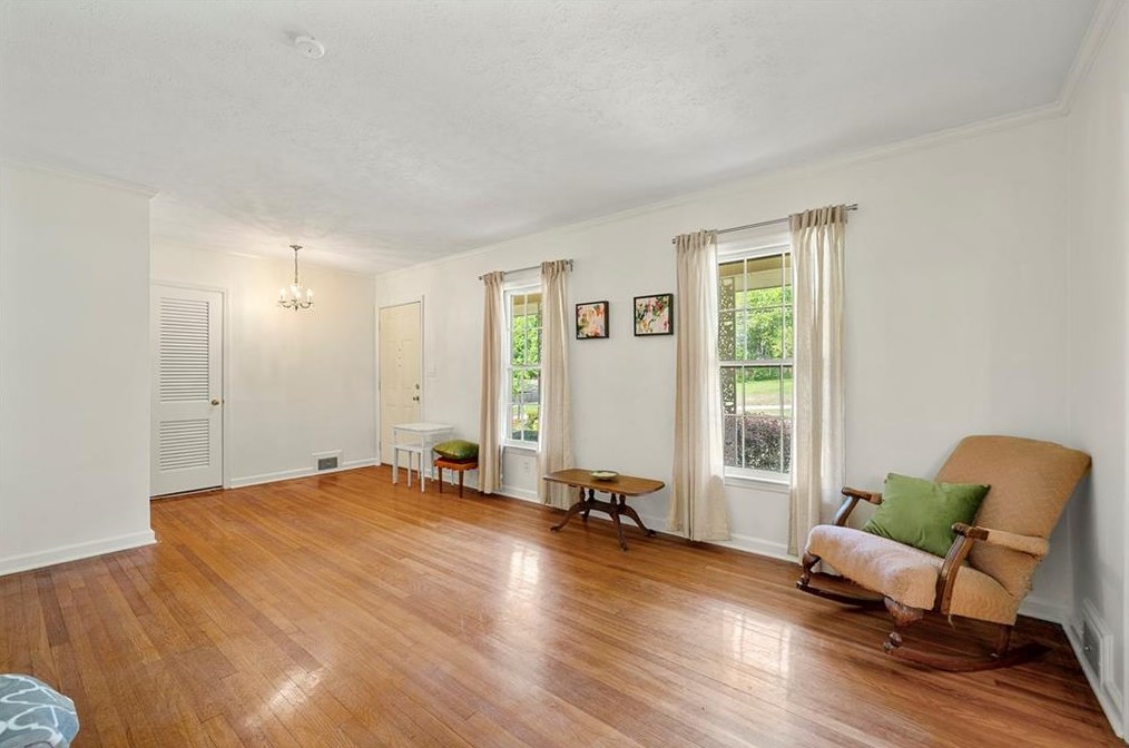 3831 Danbury Ln, Decatur GA  30032-1434 exterior