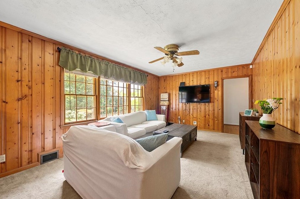 3831 Danbury Ln, Decatur GA  30032-1434 exterior