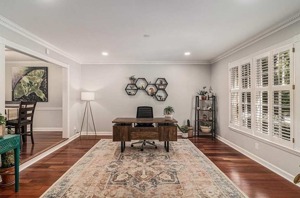 2380 Leafgate Rd, Decatur GA  30033-2021 exterior