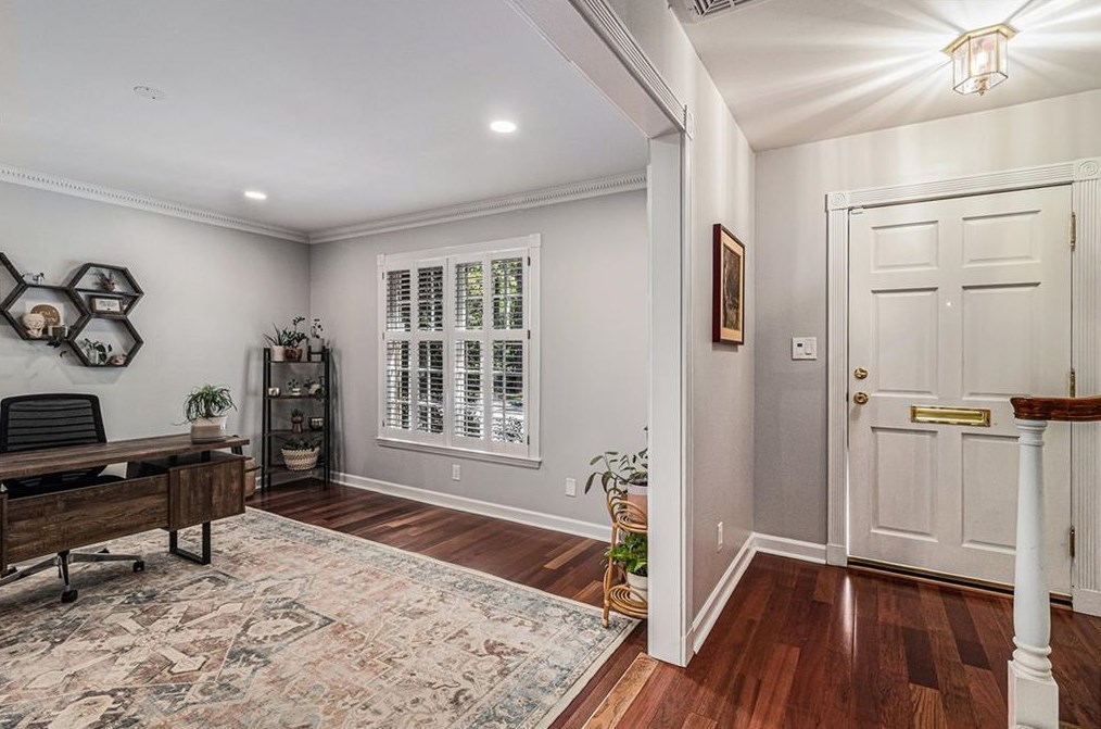 2380 Leafgate Rd, Decatur GA  30033-2021 exterior