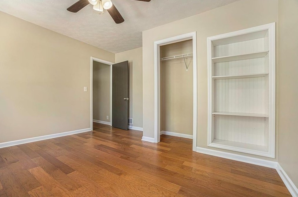 5645 Forest Dr, Acworth GA  30102-5737 exterior