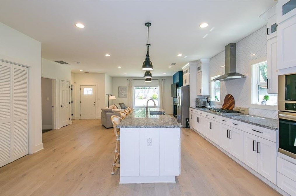 544 Ashburton Ave, Decatur GA  30032-4068 exterior