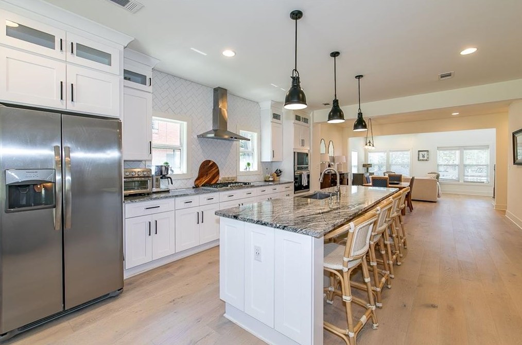 544 Ashburton Ave, Decatur GA  30032-4068 exterior