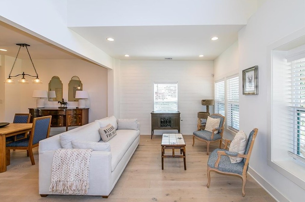 544 Ashburton Ave, Decatur GA  30032-4068 exterior