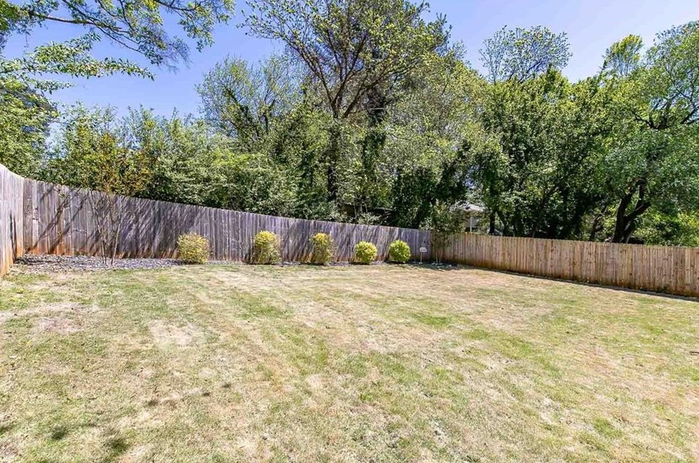 544 Ashburton Ave, Decatur GA  30032-4068 exterior