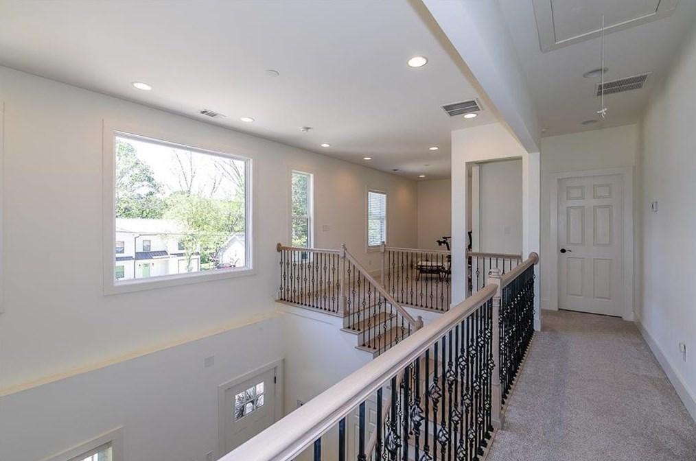 544 Ashburton Ave, Decatur GA  30032-4068 exterior