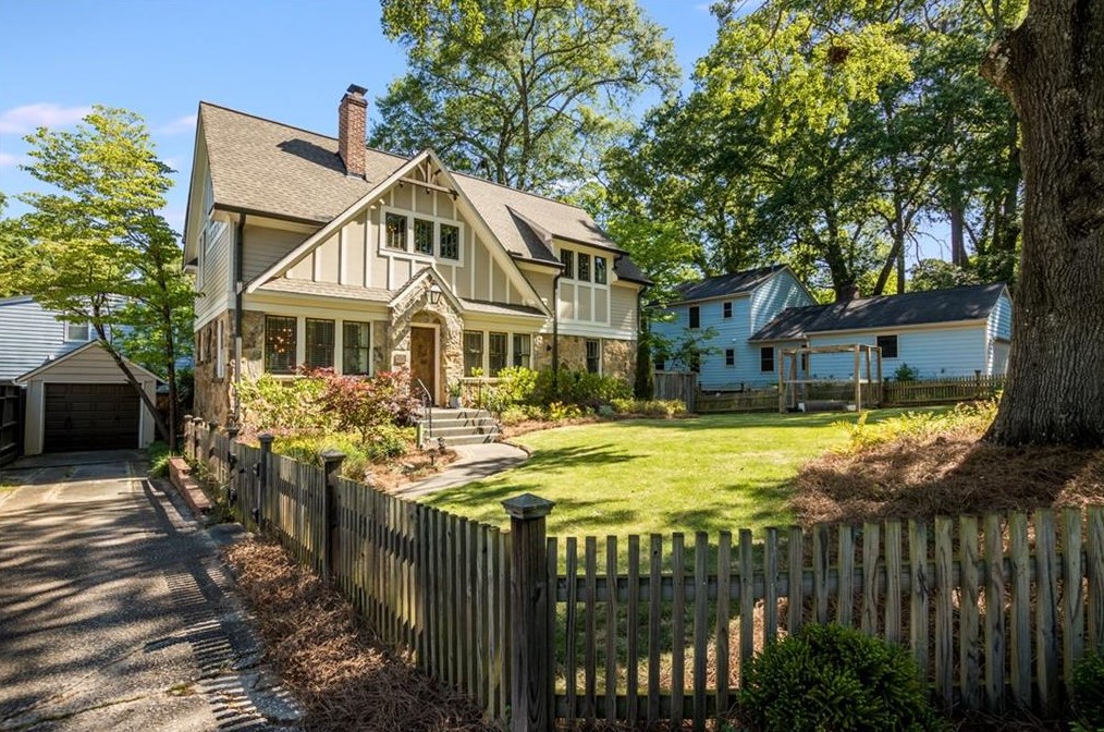 325 Montgomery St, Decatur GA  30030-2425 exterior