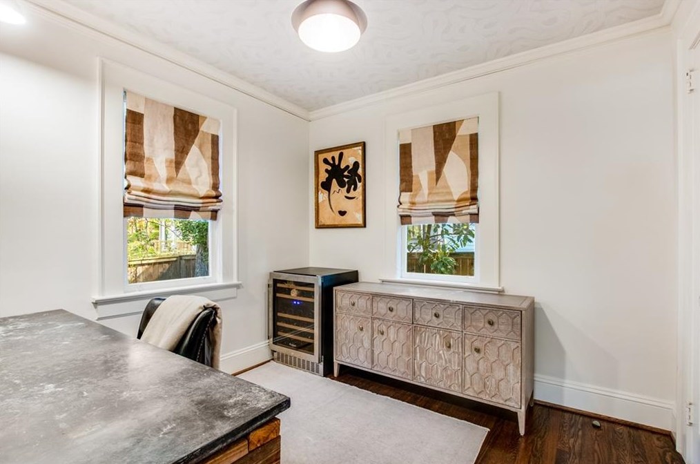 325 Montgomery St, Decatur GA  30030-2425 exterior