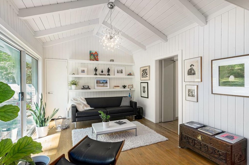 921 Vistavia Cir, Decatur GA  30033-3428 exterior