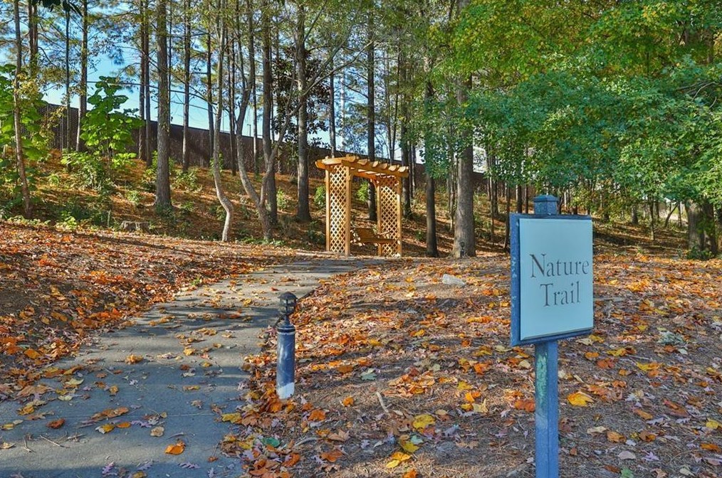 614 Sandringham Dr, Alpharetta GA 30004-4972 exterior